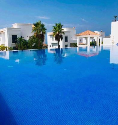 Un petit coin de paradis à Assilah+ piscine + WIFI