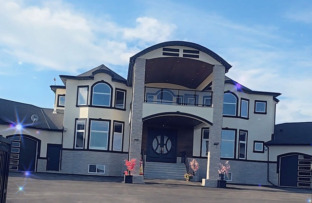 Unique 1-bedroom shared house with WiFi and AC in Delacour