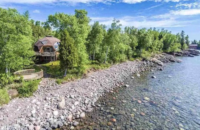 Unique Geo Dome with Stunning Lake Superior Views