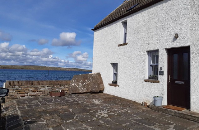 Unique Seaside Cottage in a picturesque village .
