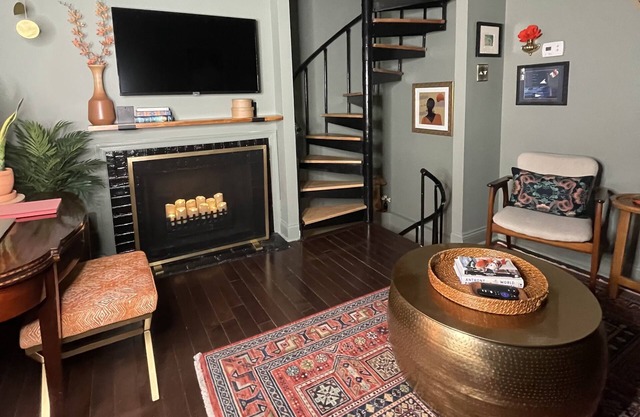 Unique trinity style house in the heart of Queen Village.
