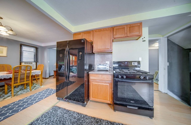 University Heights Home Near Downtown Cleveland!