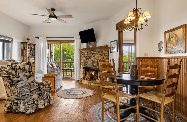 Unlimited Golf Access private 18 hole club Wolf Laurel, Hatley Pointe, dine, ski