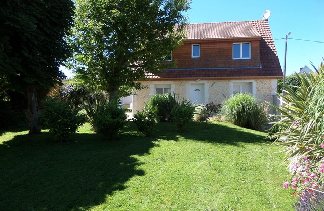 Unwind in Saint-Léonard – between sea and countryside, pure holiday bliss!