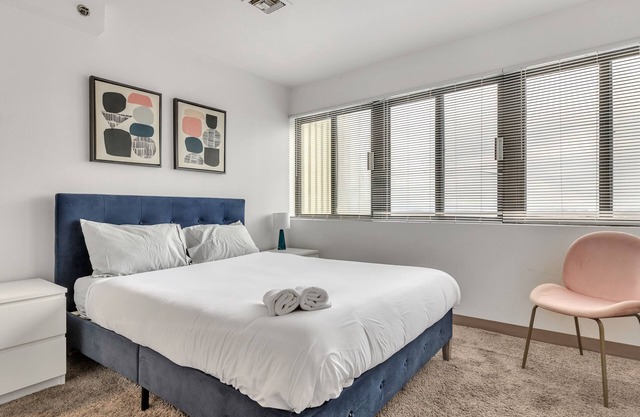 Unwind in ultimate convenience! Fully furnished 2BR/2BA sanctuary awaits in vibrant Harrisburg