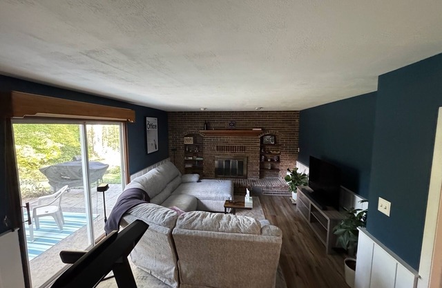 Updated 3BR home in great State College neighborhood