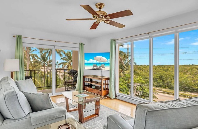 Updated Unit with Beautiful Florida Bay Sunsets