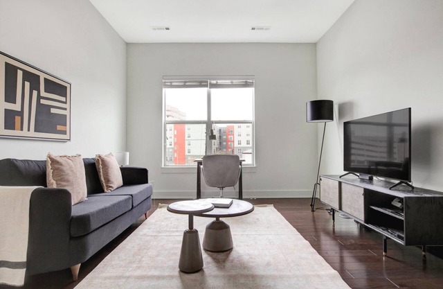 Upscale 1B w/W/D. Lots of amentities; Gym, Theatre, Pool. by Blueground