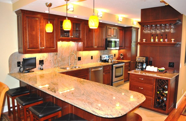 Upscale Beachplace Condo.summer 2025 now discounted 15%.please inquire