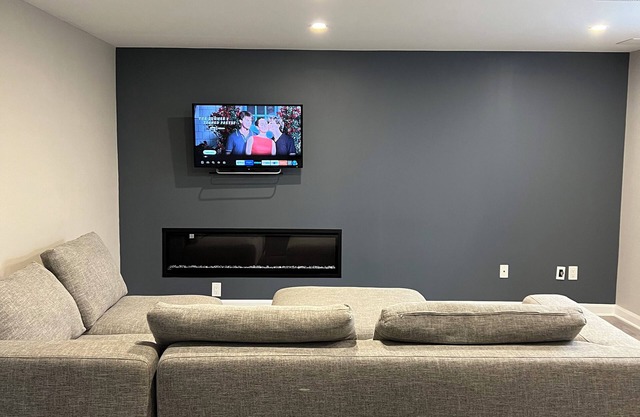 Urban Haven - Private 2-BR Ottawa Suite