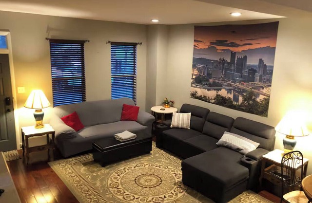 Urban Retreat with Garage on Mt. Washington