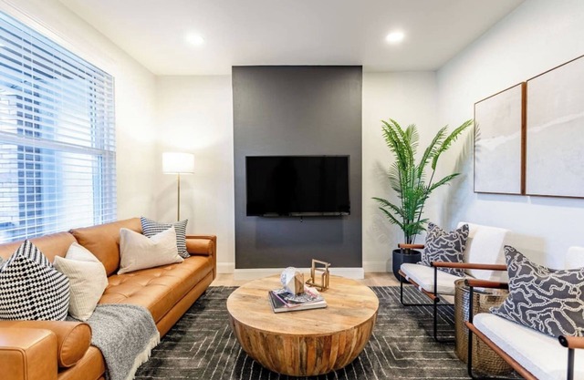 Urban Sophistication in Renovated Gem; Pets OK