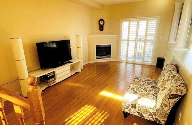 Urbanite Retreat 4BR Home
