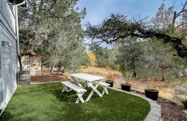 Pet-Friendly Payson Cabin with Game Room!