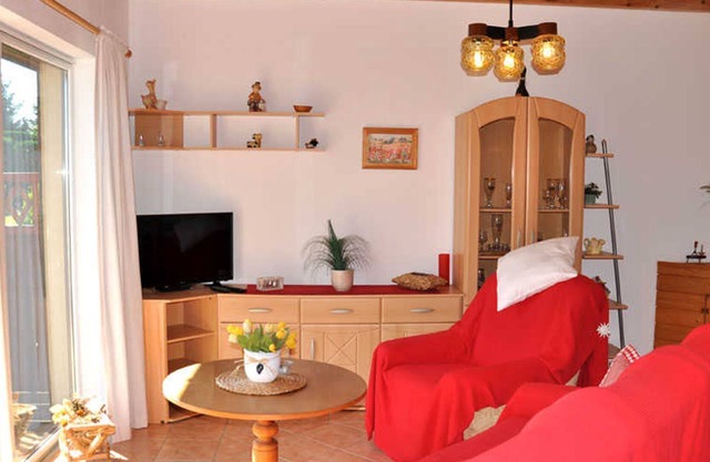 USE 1862 left - Holiday home Stolpe USE 1860