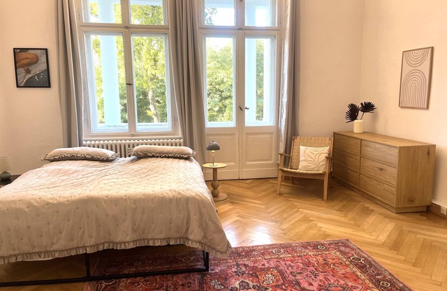 Vacation apartment with 2 free parking spaces