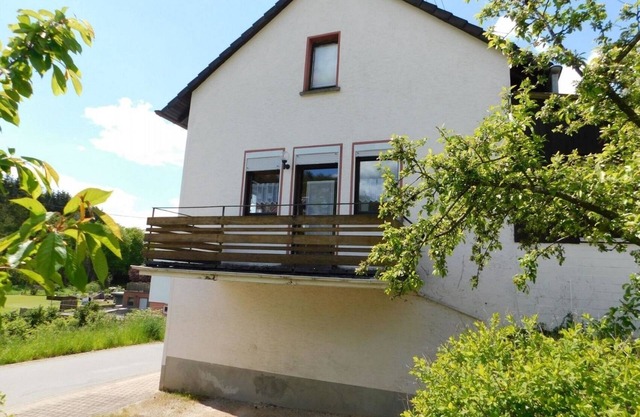 Vacation apartment/apartment for 6 guests with 100m² in Landscheid (134784)