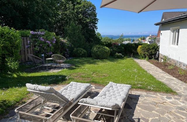 Vacation apartment/apartment for 5 guests with 100m² in Laboe (294425)