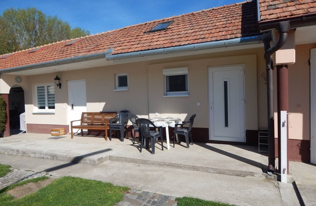 Vacation apartment in Buzsák, near the thermal baths and Lake Balaton