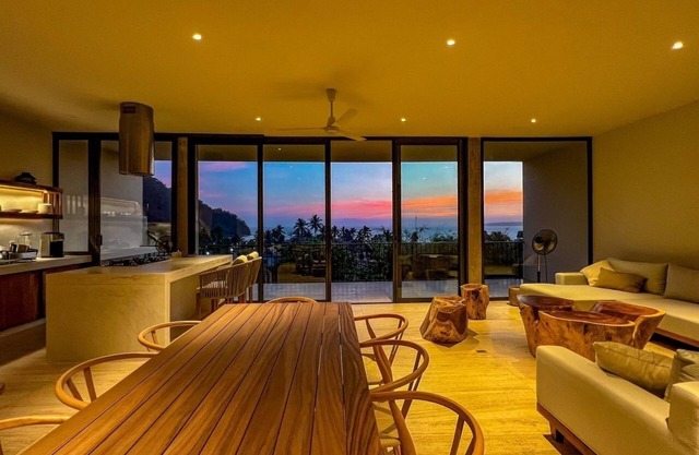 Vacation at Casa Tamarindo in La Manzanilla: The Perfect Family Getaway