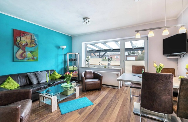 Vacation Home “Ongi” near the Dyke with Wi-Fi, Terrace & Garden