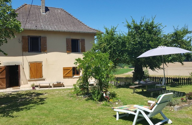 Vacation Home "Gite 8p Ouest Isere-Savoie" with Mountain View, Private Terrace & Wi-Fi
