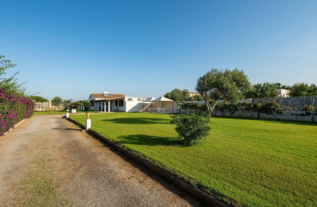 Vacation Home "Casa Silvia" with Private Terrace & Wi-Fi
