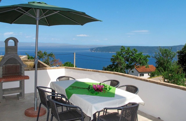 Vacation home Matea by Interhome