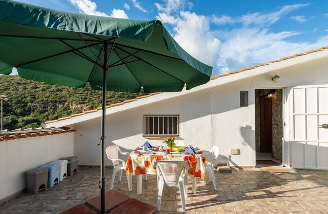 Vacation Home 'Il Lentischio - Corbezzolo' in Cala Lunga 200 Meters from the Sea