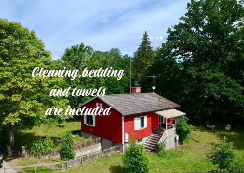 Vacation villa with fenced yard