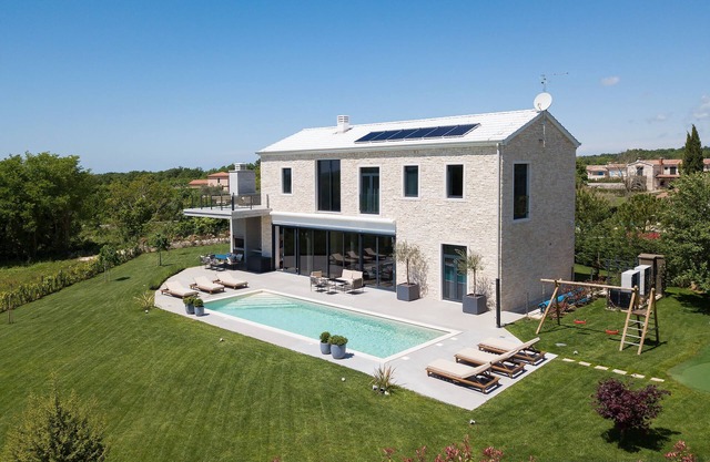 Valens Residence