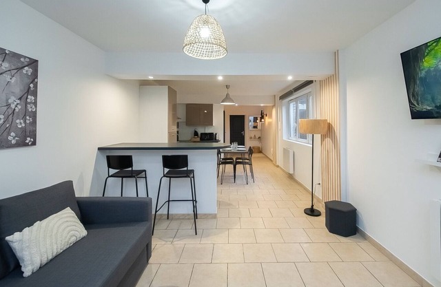 ValenStay - Accommodation Stade du Hainaut with garden