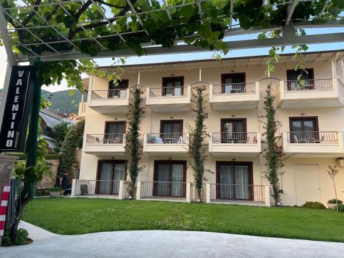 Valentinos House