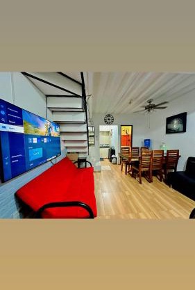 VAM Transient House