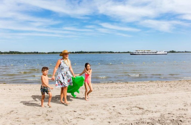 Velthorst 4 by Interhome