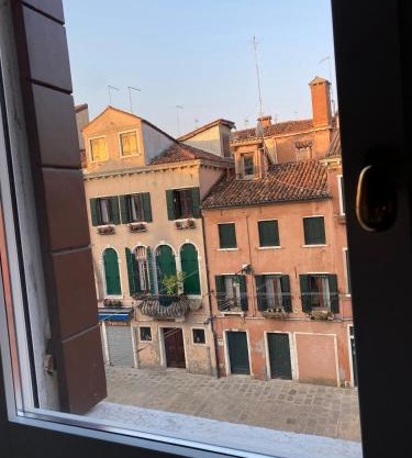 Venice close to Biennale