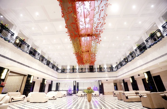 Venizia Sarovar Portico Delhi