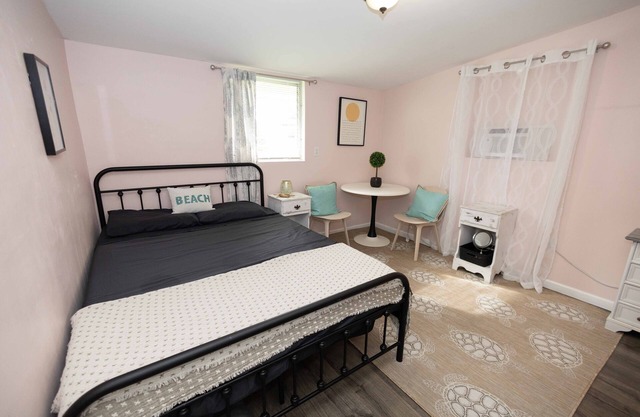 Vero beach suite! 1bedroom available now! Big Sale!