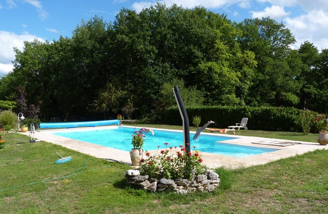 Very beautiful contemporary house entirely thought out for holidays in Périgord