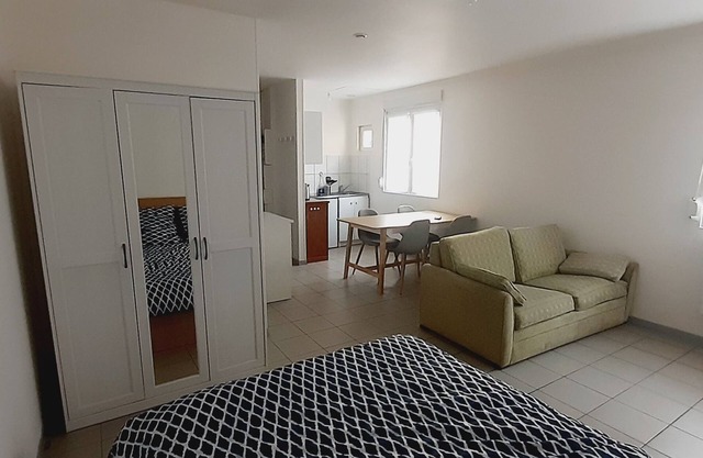 Very nice 35 m² studio on ground floor.wifi, Netflix.