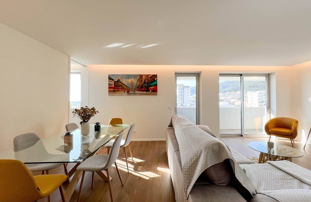 Viana Urban Glamour –apartment with private garage