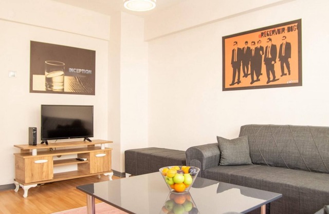Vibrant and Central Flat near Kordon in Alsancak