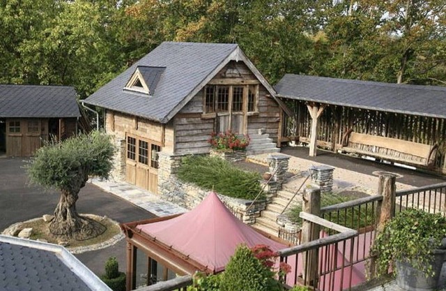 Vielsalm Stay with furry friends