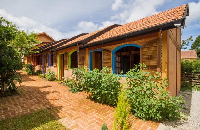 Vila Báltica Chalés