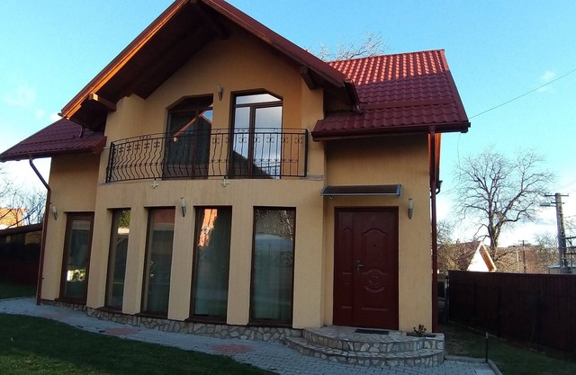 VILA MOCANILOR-