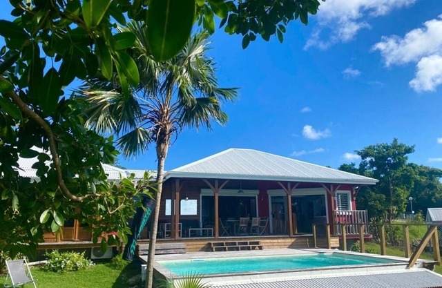 Villa 180 sea view and view of the Bois Jolan kitesurfing spot