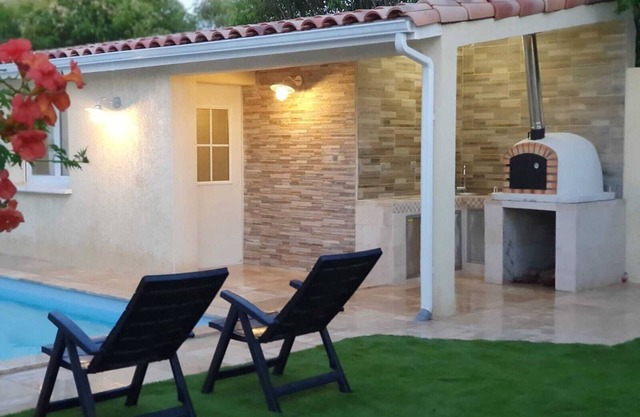 Villa 8 persons all comfort private swimming pool 7x4