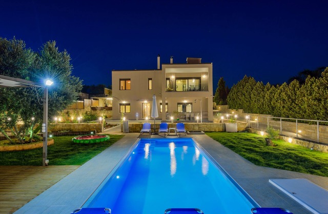 Villa Abelizia with private pool