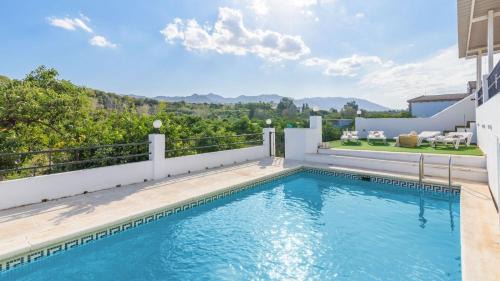 Villa Adriana Alhaurín de la Torre by Ruralidays