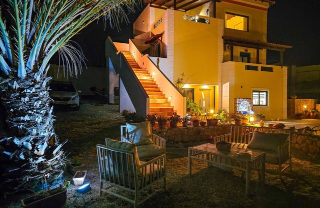 Villa Aitheras with sea views and garden